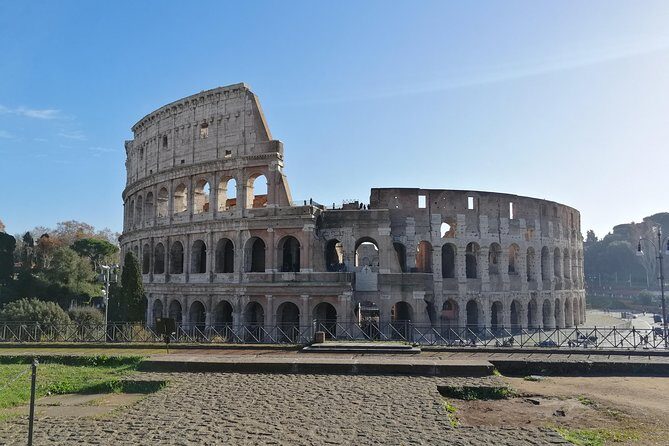 Rome: Colosseum, Roman Forum and Palatine Hill Private Tour - Who Should Book This Tour