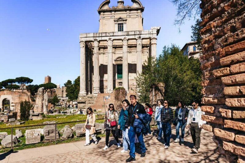 Rome: Colosseum Arena Floor, Palatine & Forum Guided Tour - What Could Be Better