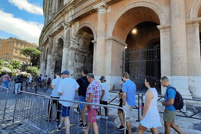 Rome: Colosseum Express Tour with Forum & Palatine Access - What Previous Travelers Say
