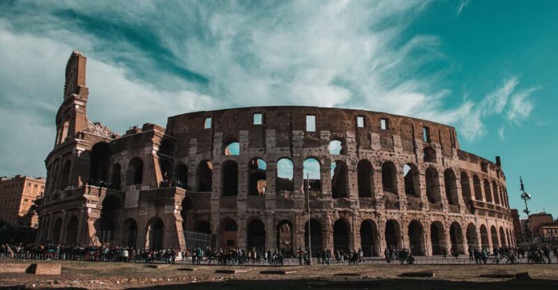 Rome: Colosseum, Forum, Palatine with Breakfast or Aperitif - Key Points