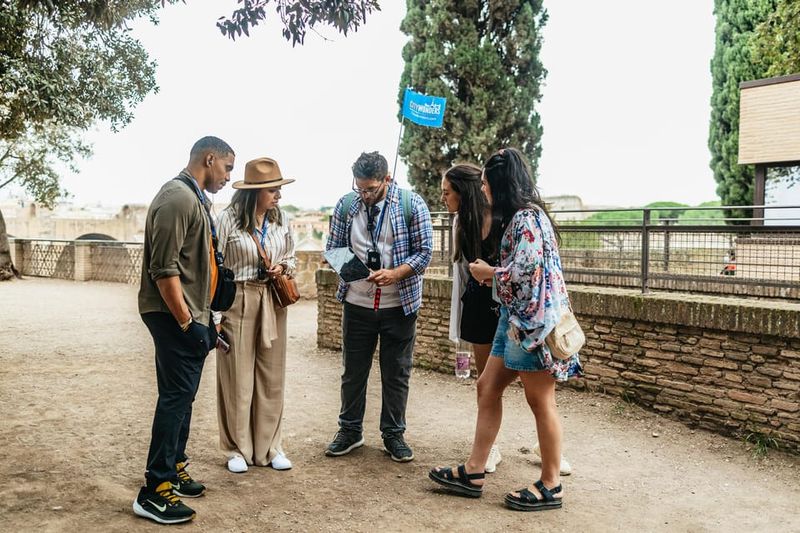 Rome: Colosseum, Palatine Hill & Roman Forum Guided Tour - What You Gain from an Expert Guide (Not Just a Crowd Walk)