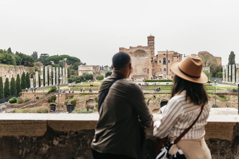 Rome: Colosseum, Palatine Hill & Roman Forum Guided Tour - Headsets and Clear Audio in a Noisy Place
