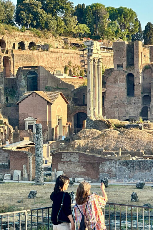 Rome: Colosseum, Roman Forum and Palatine Hill Guided Tour - A Detailed Look at the Tour Experience