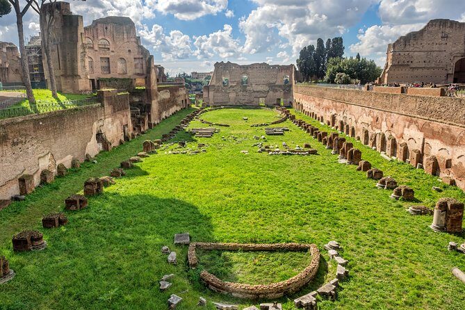 Rome: Colosseum, Roman Forum, and Palatine Hill Guided Tour - Key Points