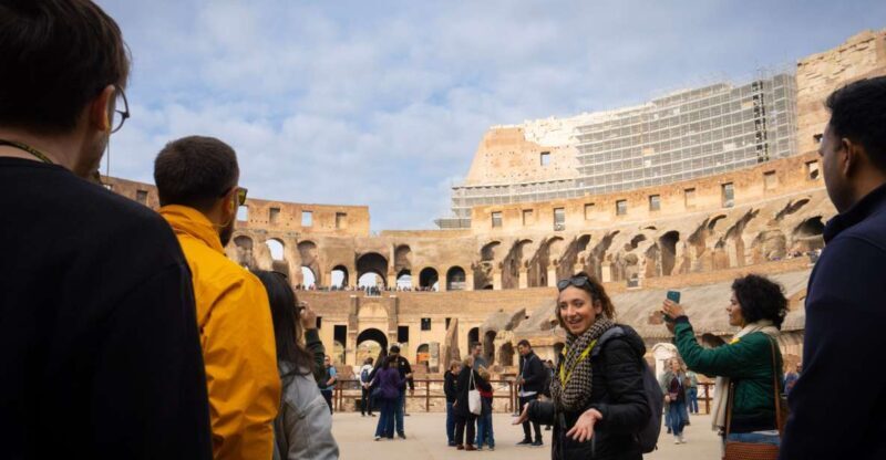 Rome: Colosseum, Roman Forum, Palatine Hill Small Group Tour - Ascending Palatine Hill