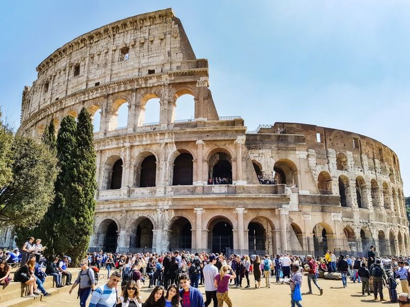 Rome: Colosseum, Roman Forum & Palatine Hill Tour - Palatine Hill: The View That Makes Rome Feel Big