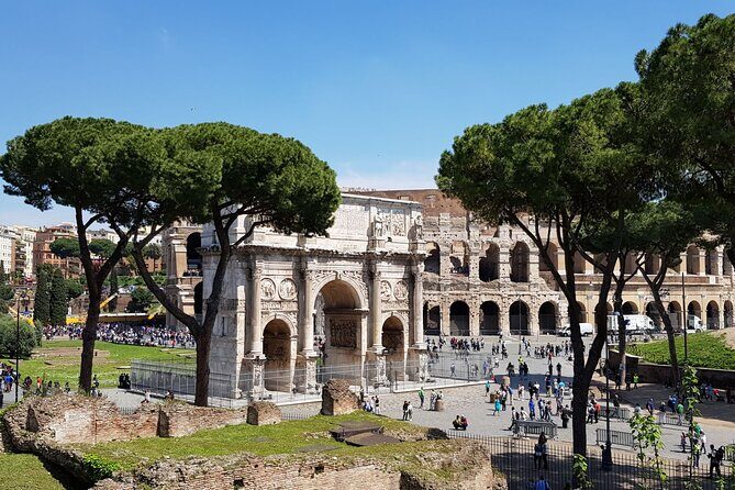 Rome Colosseum,Palatine Hill and Roman Forum Guided Tour - The Group Size and Practicalities