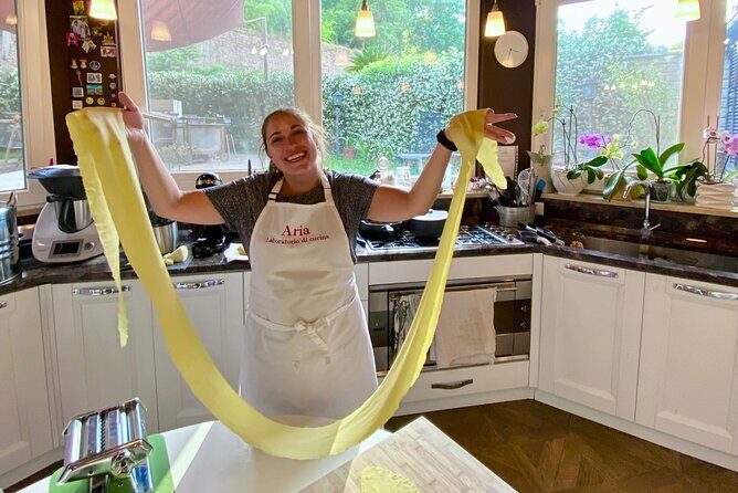 Rome - Cooking Experience in a Roman family in Trastevere - The Experience Itself: From Dough to Dinner