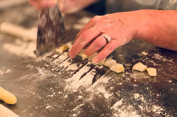 Rome Cooking: Pasta & Tiramisu Making, Free-Flowing Fine Wine - Meet the Hosts: Why the Instruction Feels So Good