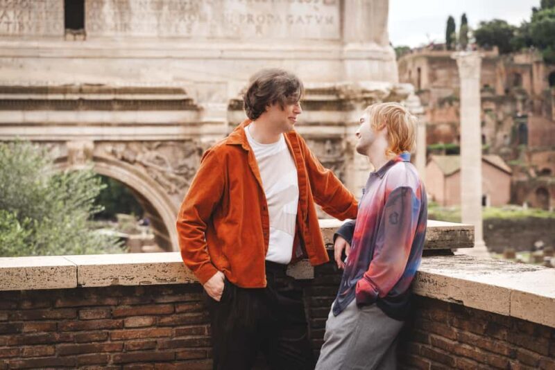 Rome: Couple Photoshoot Experience LGBTQ+ Friendly - Key Points