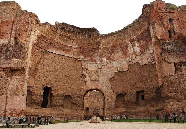 Rome Exclusive Caracalla Bath Private Guided Tour VIP Entry - What Makes This Tour Stand Out?
