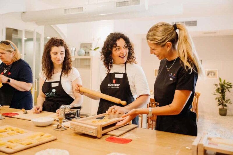 Rome: Fresh Pasta-Making Class with Wine and Gelato - What to Expect from the Experience