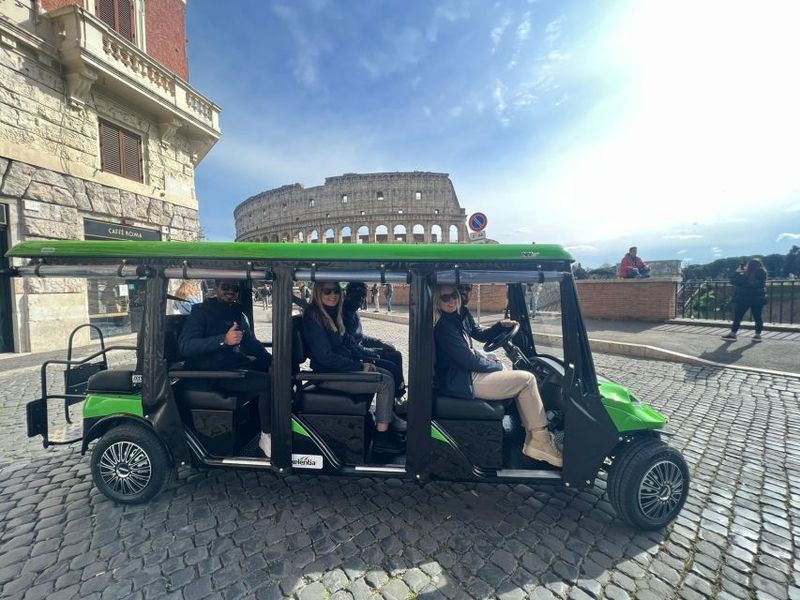 Rome: Golf Cart Tour with Artisanal Gelato Tasting - Trevi Fountain timing and the classic photo circuit