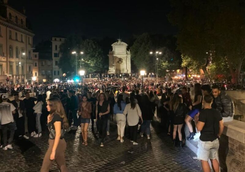 Rome: Guided Bar Crawl in Trastevere - The Experience in Detail