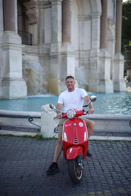 Rome: Guided City Vespa experience with Photos - Who Will Love This Tour?