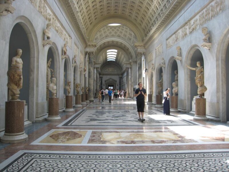 Rome: Guided Tour of St. Peters Basilica & Panoramic Dome - The Experience of Other Travelers