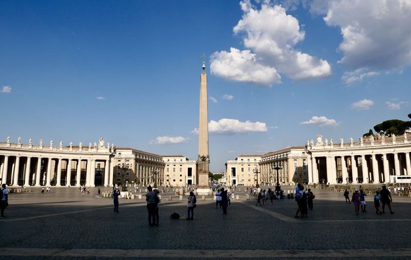 Rome: Guided Tour of St. Peter's Basilica with Dome Climb - Timing and queues: the part you should plan for