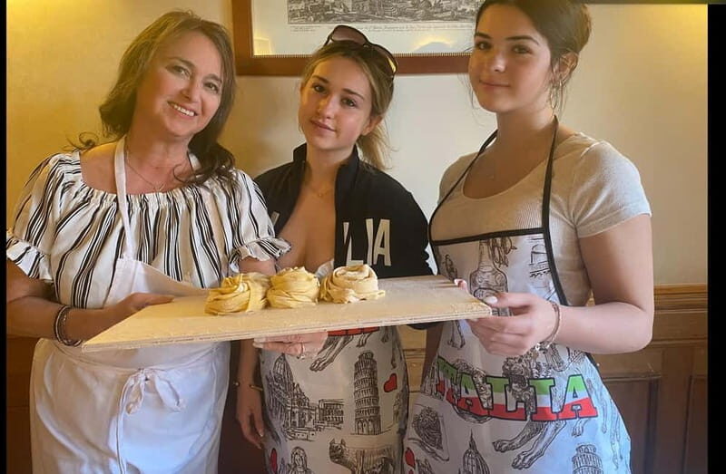 Rome: Hands-On Pasta & Tiramisu Class - Key Points