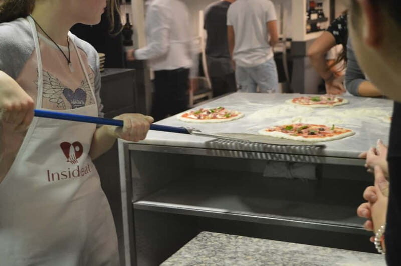 Rome: Hands-On Pizza Making Class near the Vatican with Wine - Key Points