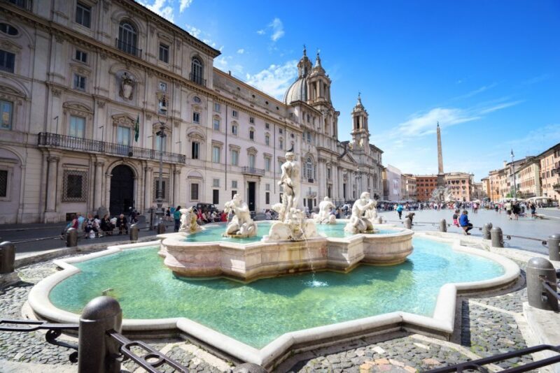 Rome: Historic Center Self-Guided Smartphone Tour - Key Points