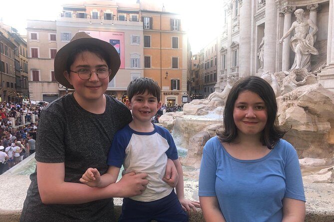 Rome Night Tour for Kids & Families With Gelato Pizza & Must-See Sites Lit Up - A Closer Look at the Tours Itinerary