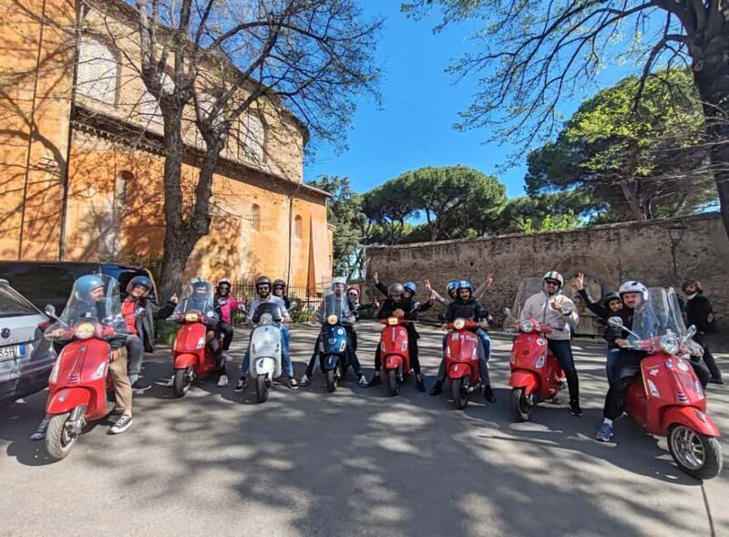 Rome on a Vespa  Photography Service - How the Tour Feels in Practice