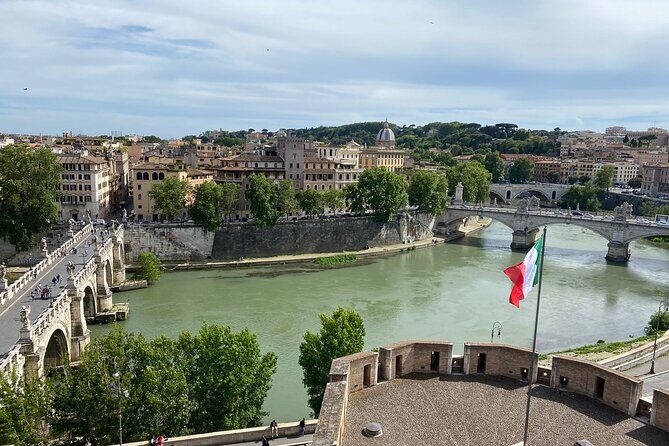 Rome Panoramic Private Tour: Highlights of Rome Driving and Walking Tour - Exploring What Makes This Tour Special