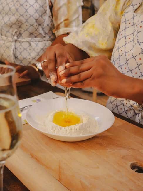 Rome: Pasta Class with 3 Spritz or Tiramisu by the Colosseum - Key Points