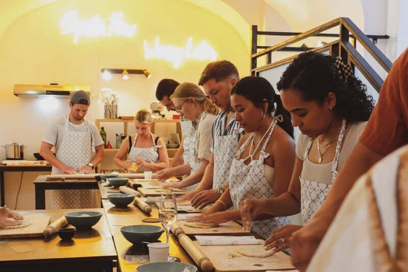 Rome: Pasta Class with 3 Spritz or Tiramisu by the Colosseum - Who Will Enjoy This Experience?