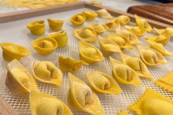 Rome Pasta Making Class with Italian Sauces and Wine Included - Why This Pasta Class Is Worth Considering