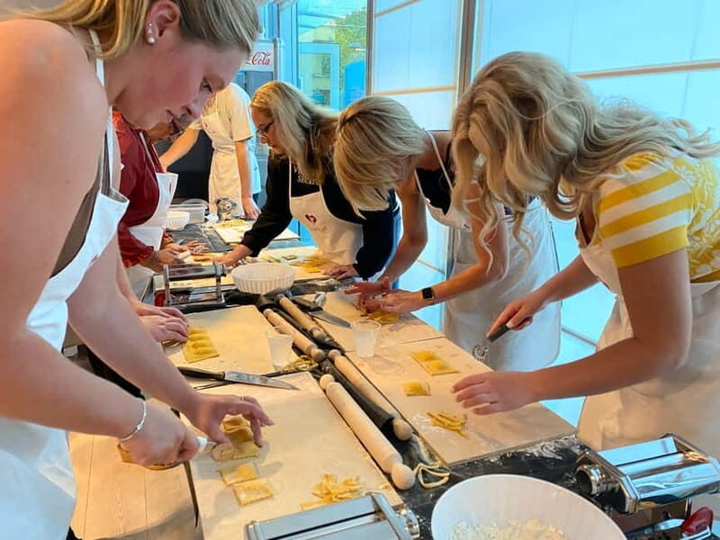 Rome: Pasta, Ravioli, and Tiramisu Cooking Class with Wine - The Experience in Practice