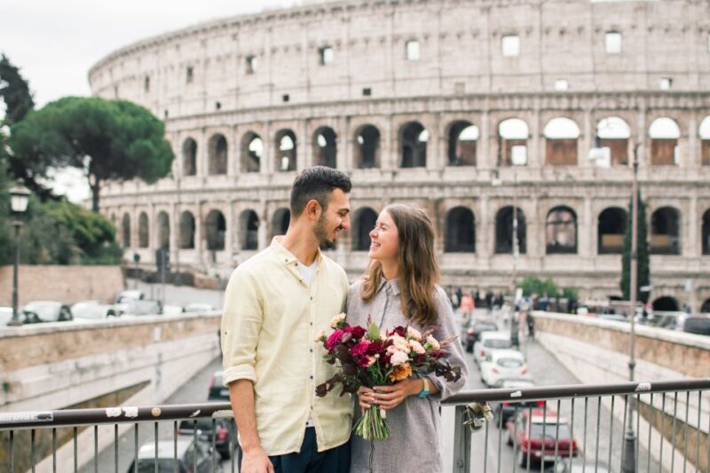 Rome: Personalized Photoshoot outside the Colosseum - Key Points