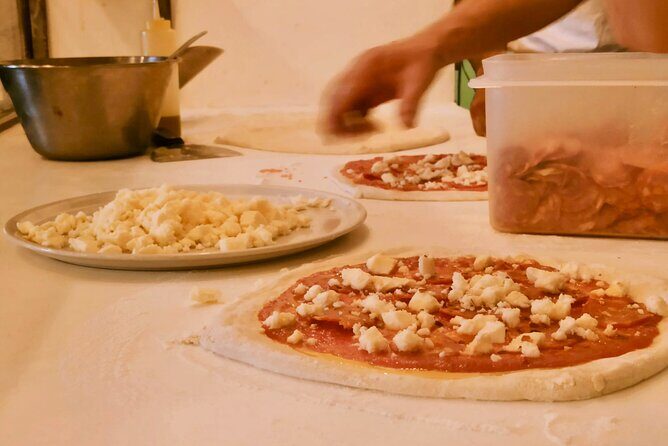 Rome: Pizza Cooking Class combined with Guided Sightseeing - Key Points