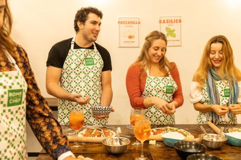 Rome: Pizza Making Cooking Class With Spritz Cocktails - The Group Size and Duration