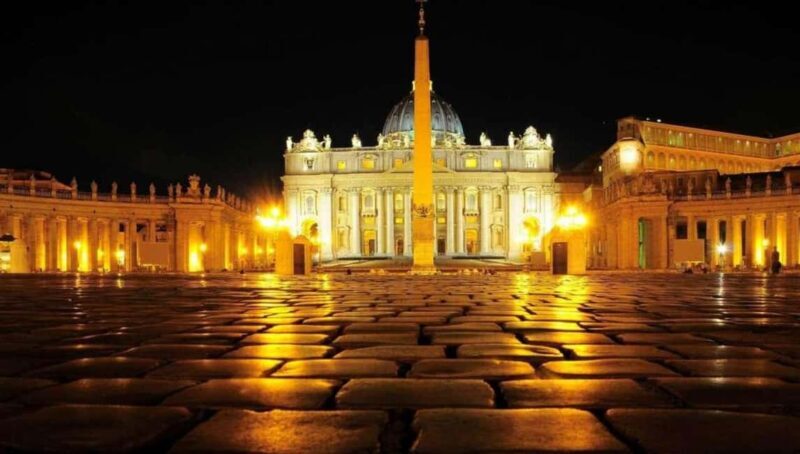 Rome: Private Night Tour by Chauffeur-Driven Vehicle - FAQs