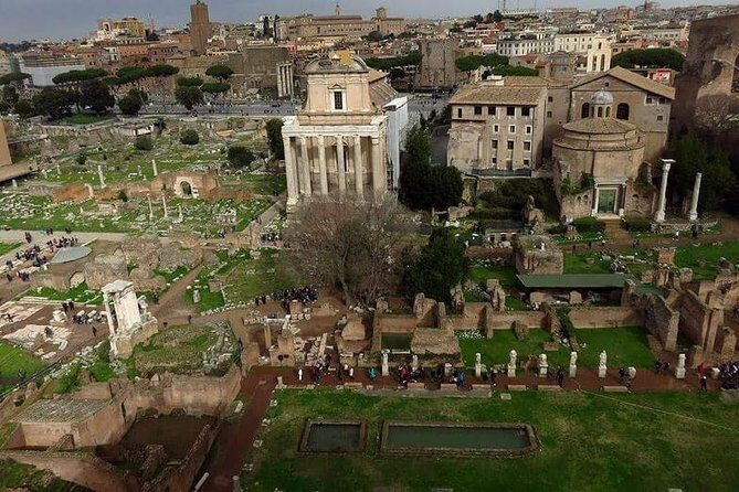 Rome Private Tour 8 hours with English Driver - What Are the Pros and Cons?