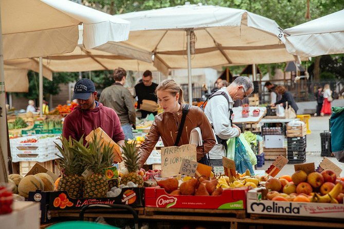 Rome Private Tour: Highlights and Hidden Gems - Campo de’ Fiori: a small square with a big atmosphere