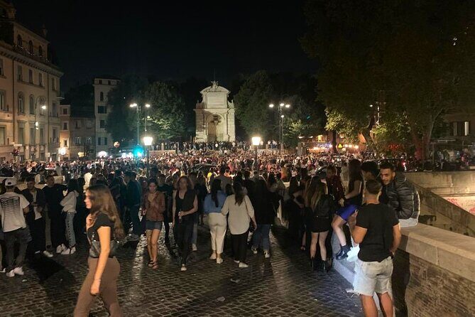 Rome Pub Crawl in the Old Town - What to Expect on the Tour