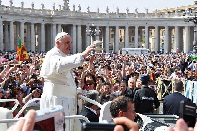 Rome: Reserved Pope Audience Experience with Tour guide - Key Points