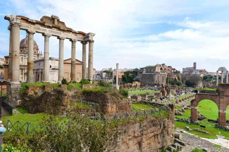 Rome: Small Group (12 pax) Colosseum, Forum & Palatine Tour - Key Points