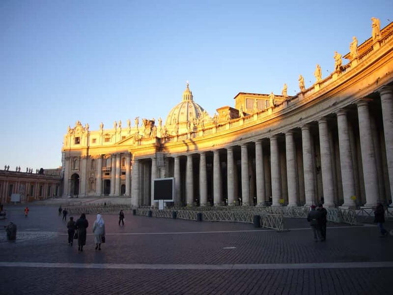 Rome: St Peters Basilica Express Entry & Digital Audio Tour - Key Points