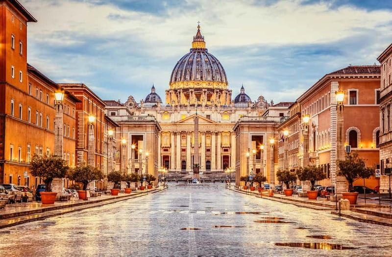 Rome: St. Peter’s Basilica Guided Tour with Reserved Entry - Accessibility and Who This Tour Works Best For