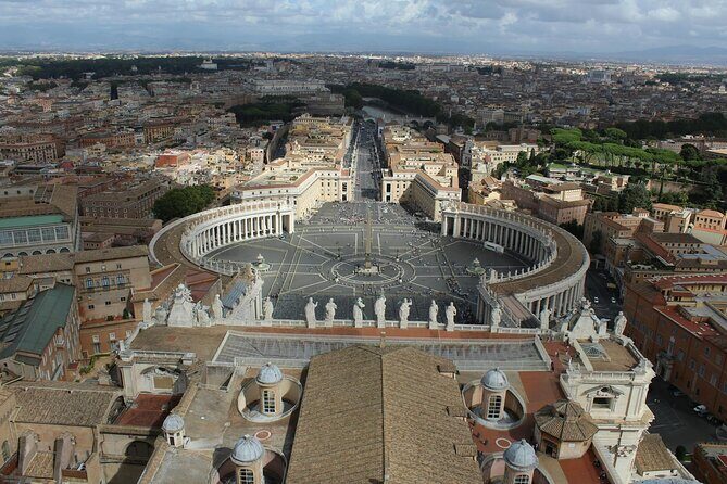 Rome St. Peter's Basilica Tour with exclusive Underground Access - A Detailed Look at the Tour Experience