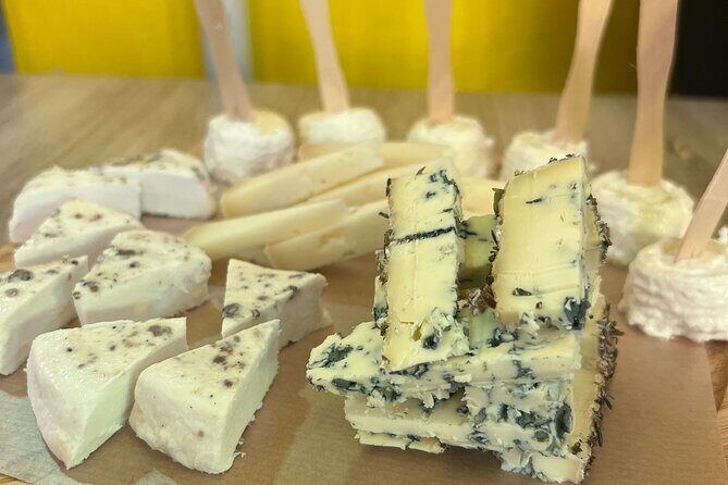 Rome: Street Food Electric Bike Tour with Market Experience - What to Expect on the Route