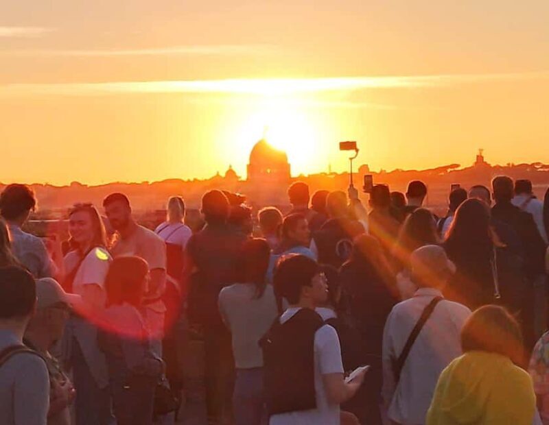 Rome: Sunset Tour by Golf Cart with Local Guide and Gelato - What to Expect from the Sunset Golf Cart Tour