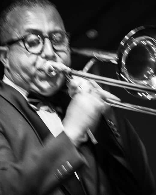 Rome swing night: Dinner show and live music with Emanuele Urso - Key Points