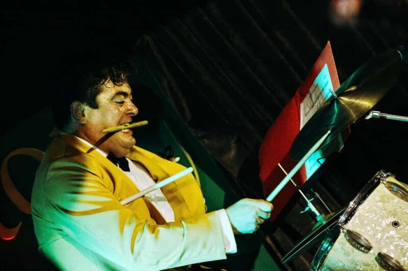 Rome swing night: Dinner show and live music with Emanuele Urso - What Is the Rome Swing Night Experience?