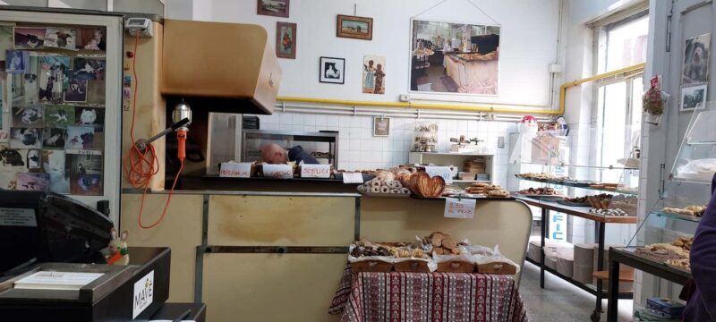 Rome: the original maritozzi breakfast tour in Trastevere - Key Points