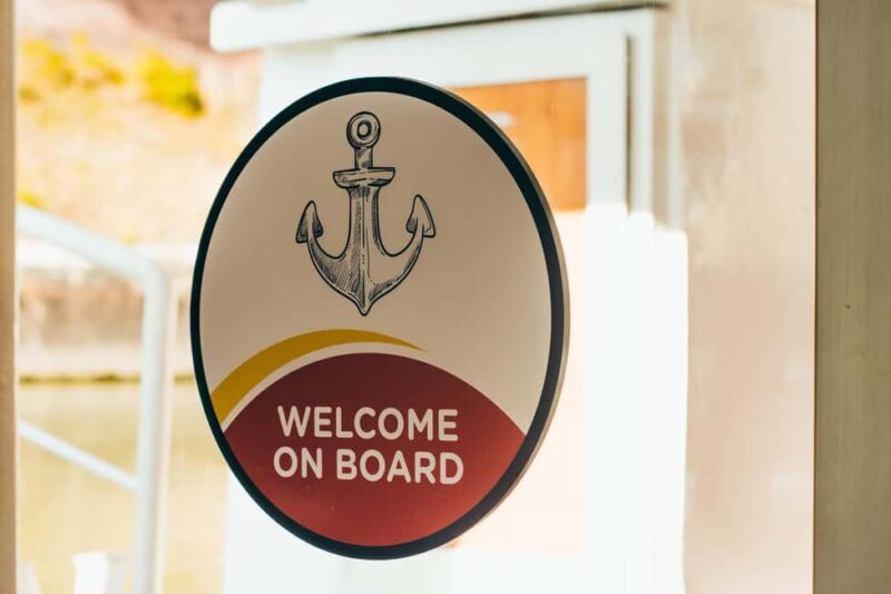 Rome: Tiber River Hop-On Hop-Off Boat Tour Ticket - Getting to Know the Tour: What to Expect