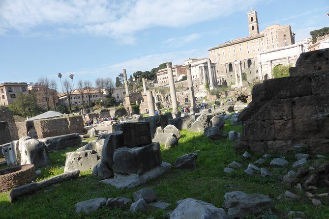 Rome to Fiumicino airport - Private Transfer - The Sum Up